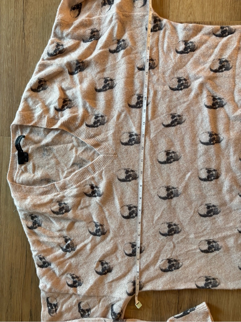 360 Cashmere Light Pink Crewneck Sweater with Subtle Heathering skull - Picture 8 of 9